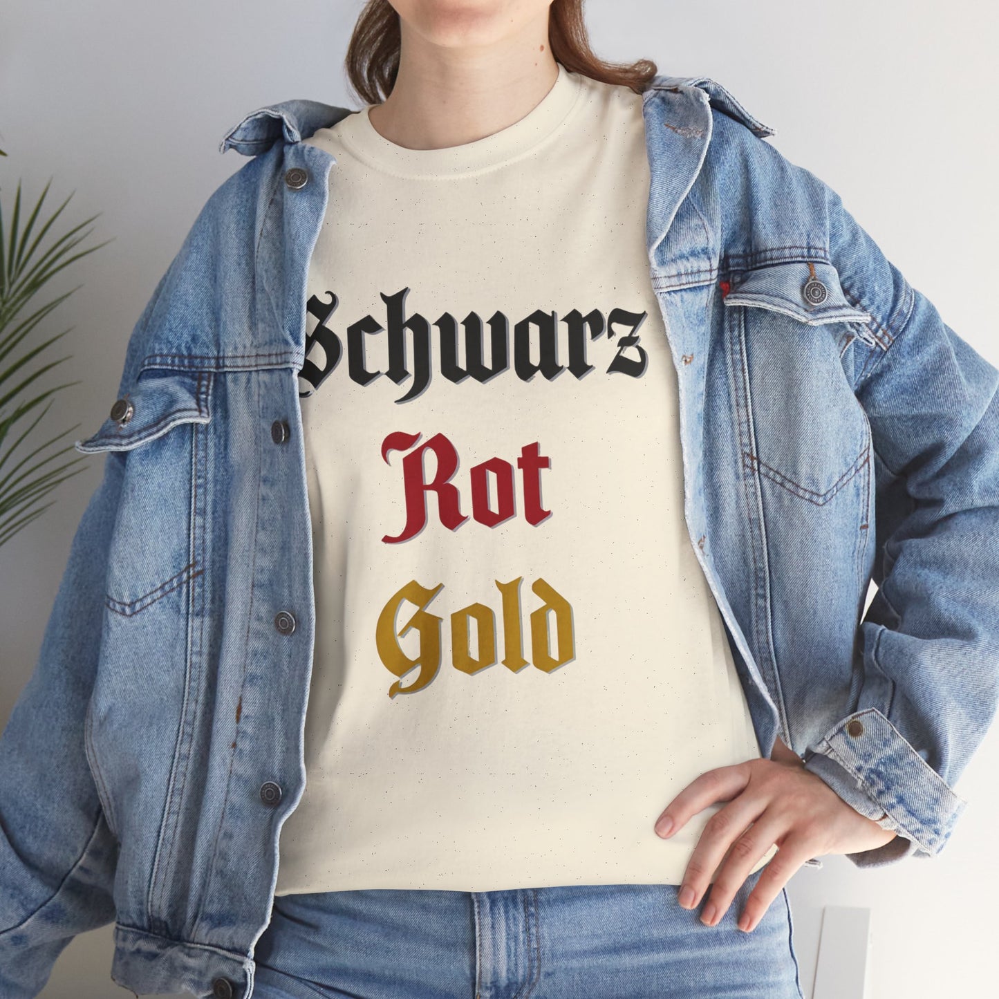 T-Shirt mit Deutschland Design - Schwarz Rot Gold