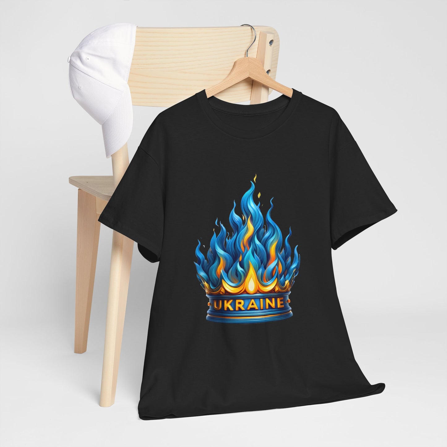Unisex T-shirt with crown - Ukraine