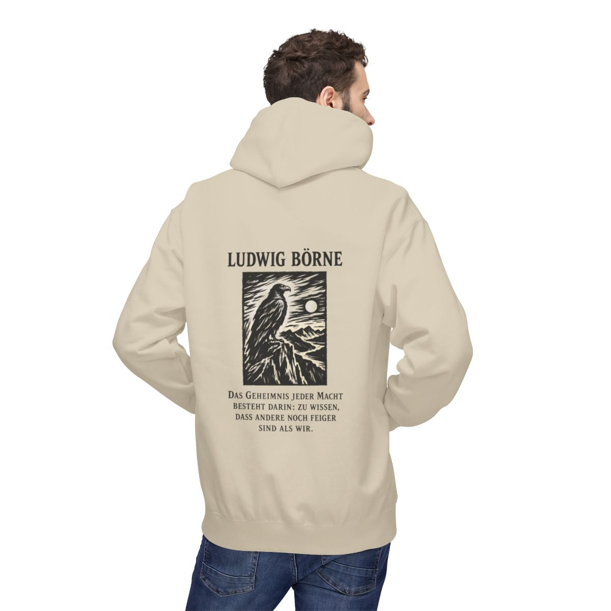 Unisex Fleece Hoodie mit Zitat - Börne - Das Geheimnis jeder Macht besteht Holzschnitt – person-2-back