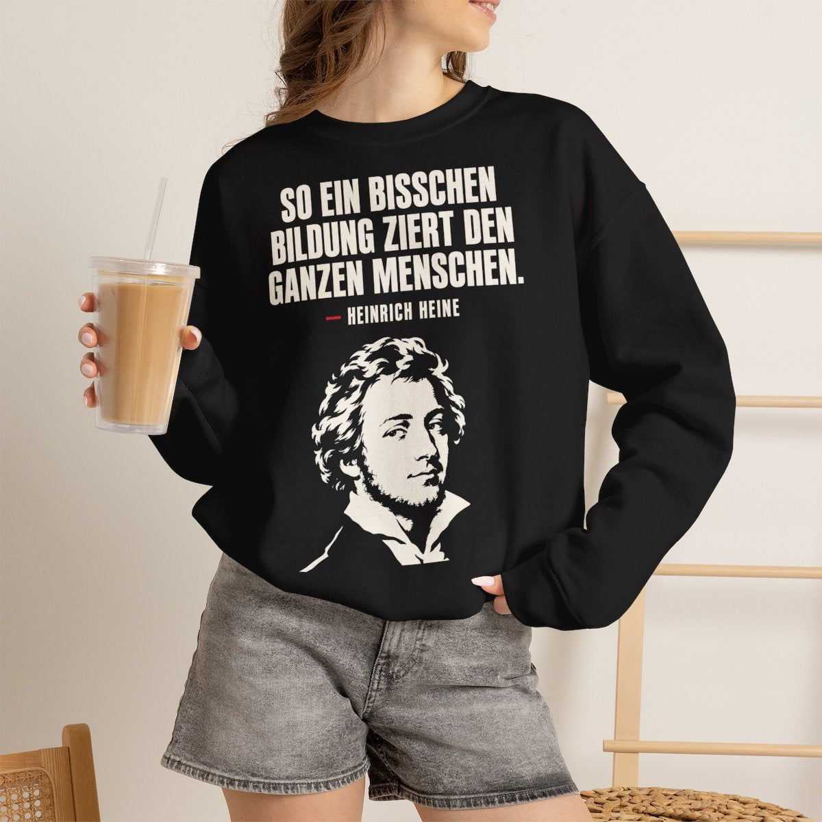 Unisex Sweatshirt mit Zitat - Heine - Ein bisschen Bildung – lifestyle-2