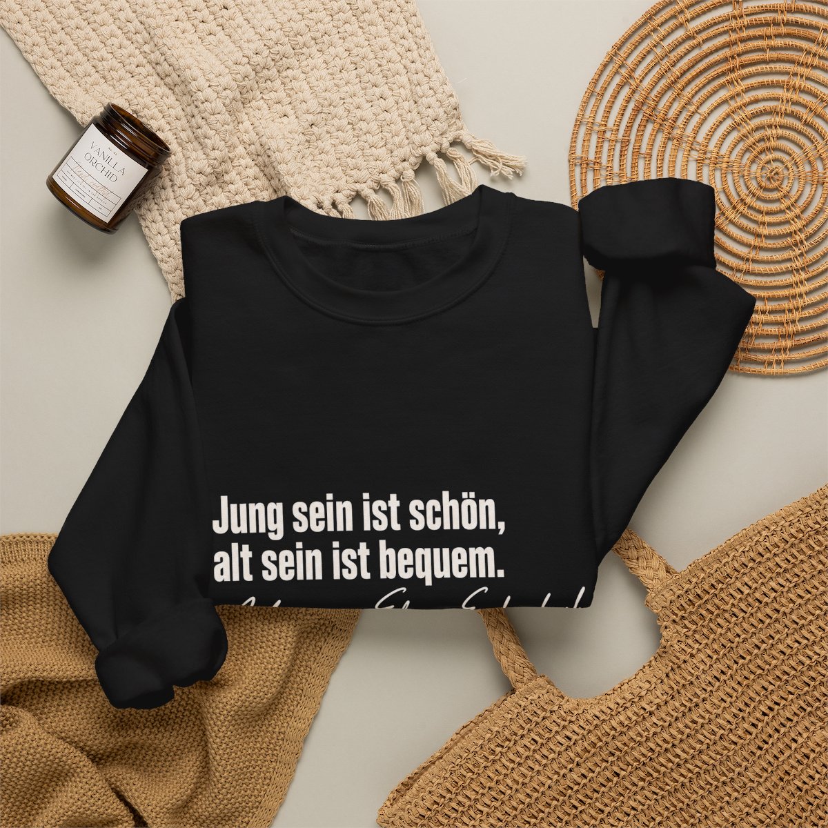Unisex Sweatshirt mit Zitat - Ebner-Eschenbach - Jung sein alt sein – folded-2