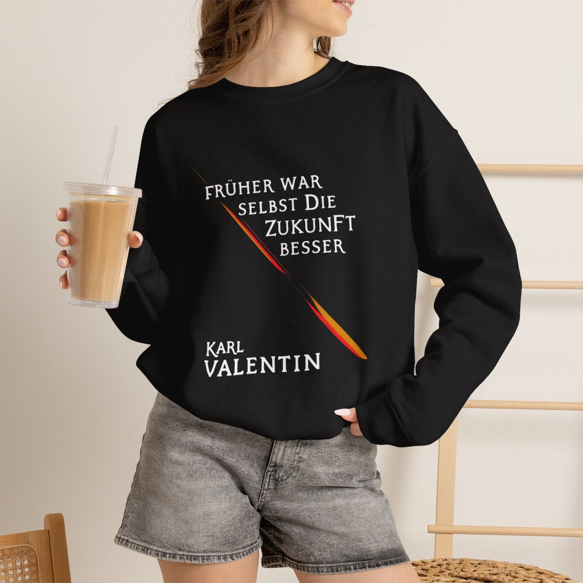 Unisex Sweatshirt mit Zitat - Valentin - Früher war selbst die Zukunft besser – lifestyle-2