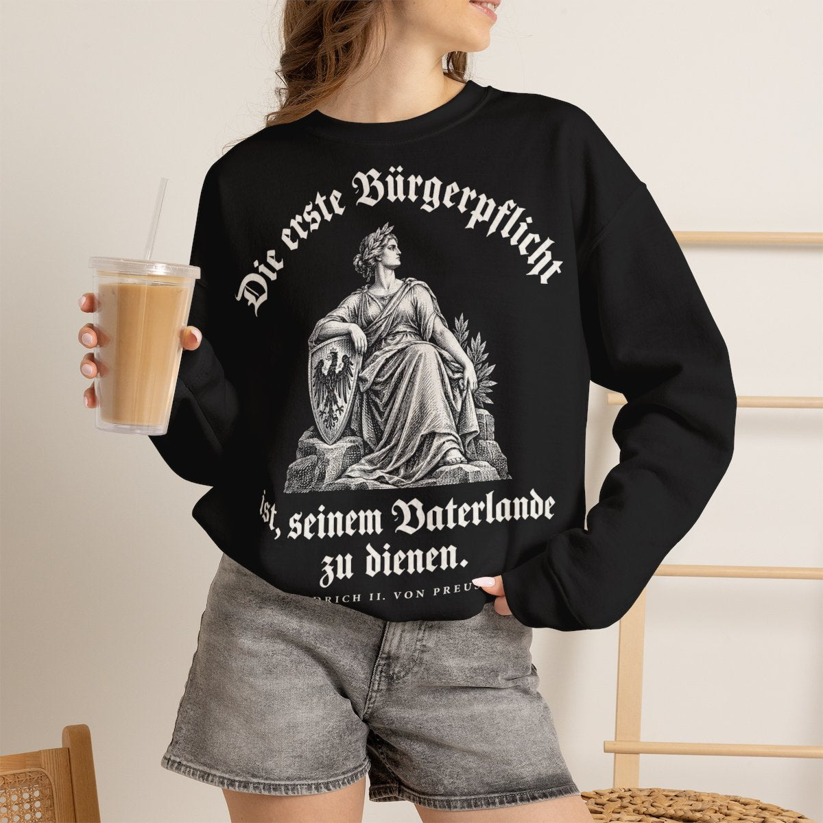 Unisex Sweatshirt mit Zitat - Preußen - Die erste Bürgerpflicht Gravur – lifestyle-2