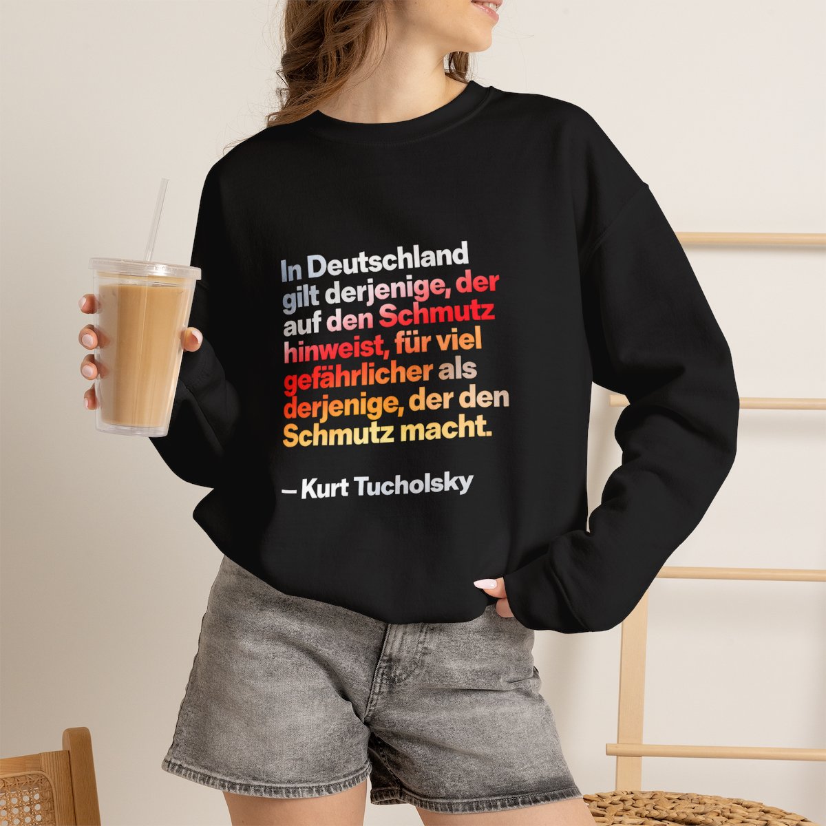 Unisex Sweatshirt mit Zitat - Tucholsky - Schmutz – lifestyle-2
