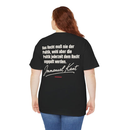 Unisex T-Shirt mit Zitat - Kant - Das Recht muß nie Signatur (Druck hinten) – person-5-back