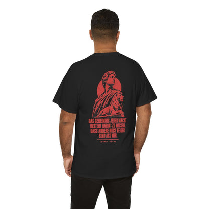 Unisex T-Shirt mit Zitat - Börne - Das Geheimnis jeder Macht besteht Vintage (Druck hinten) – person-6-back