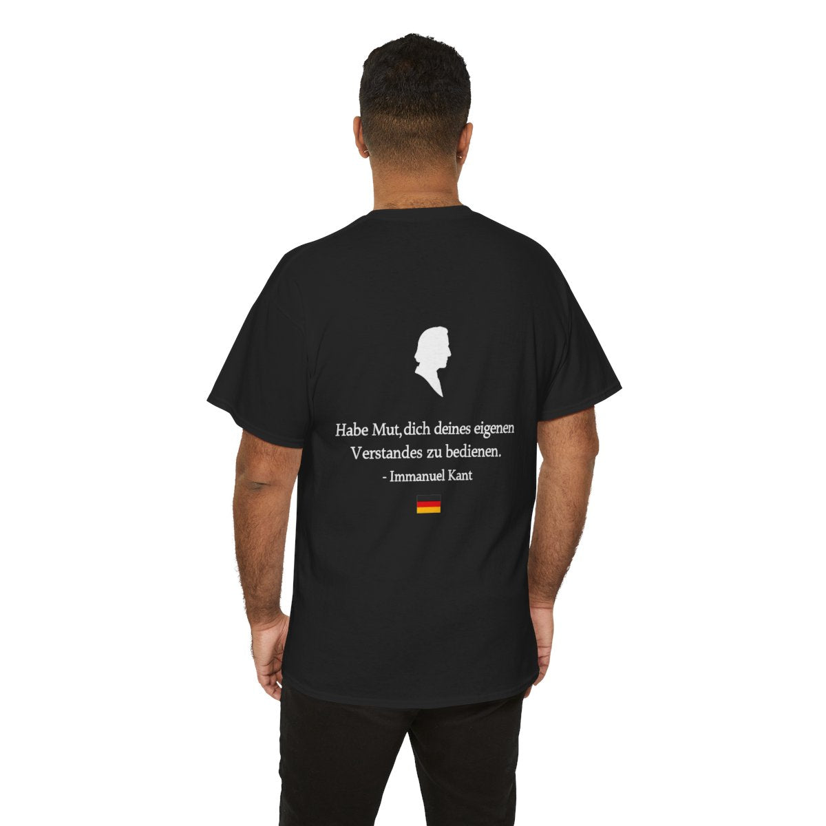 Unisex T-Shirt mit Zitat - Kant - Habe Mut Silhouette (Druck hinten) – person-6-back