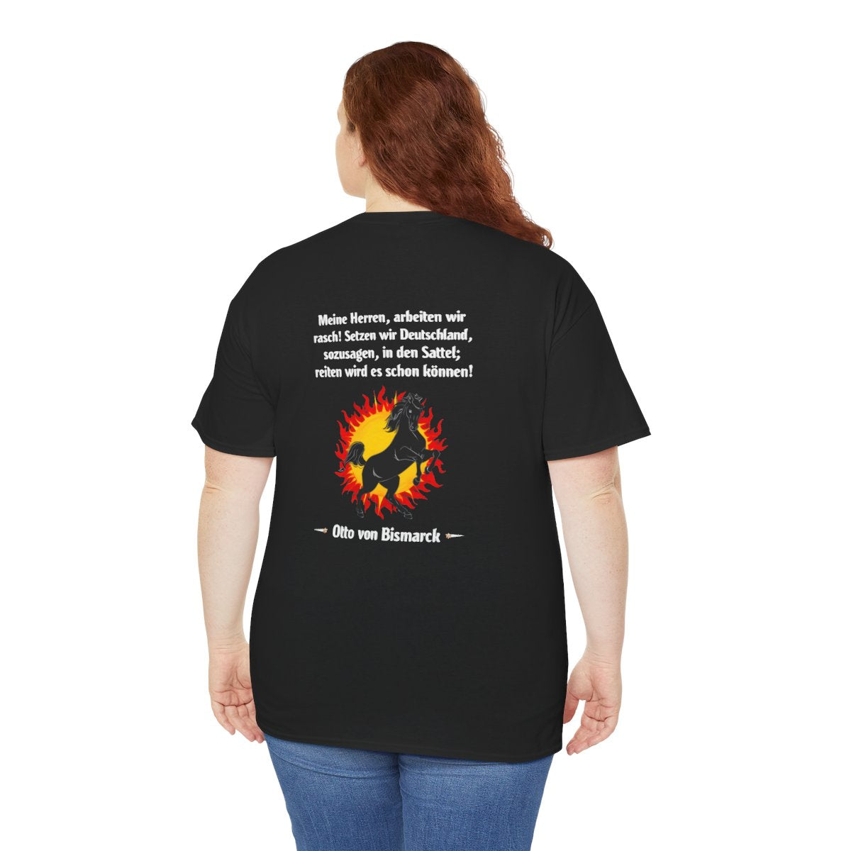Unisex T-Shirt mit Zitat - Bismarck - Deutschland in den Sattel (Druck hinten) – person-5-back