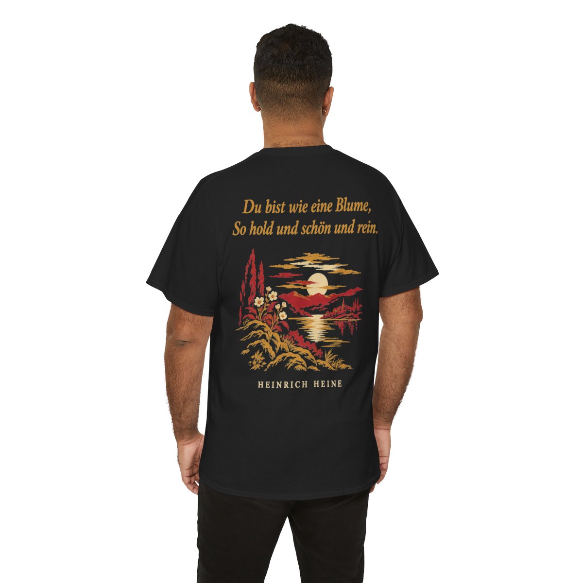 Unisex T-Shirt mit Zitat - Heine - Du bist wie eine Blume (Druck hinten) – person-6-back