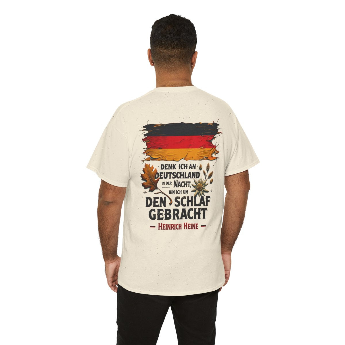 Unisex T-Shirt mit Zitat - Heine - Nachtgedanken Flagge (Druck hinten) – person-6-back