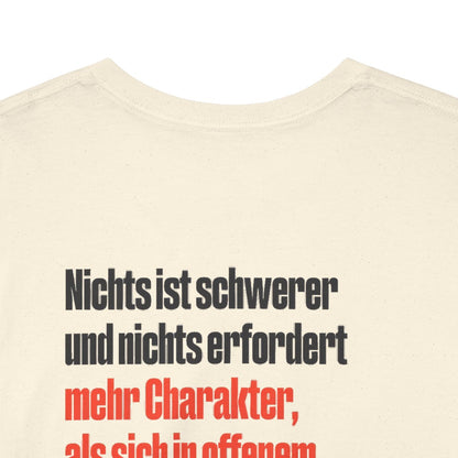 Unisex T-Shirt mit Zitat - Tucholsky - Laut Nein sagen (Druck hinten) – back-collar-closeup