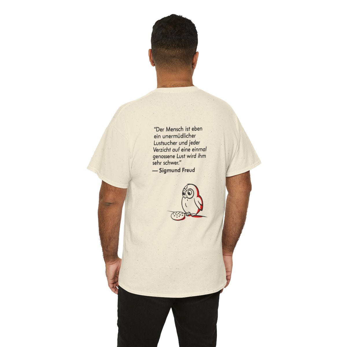 Unisex T-Shirt mit Zitat - Freud - Unermüdlicher Lustsucher (Druck hinten) – person-6-back