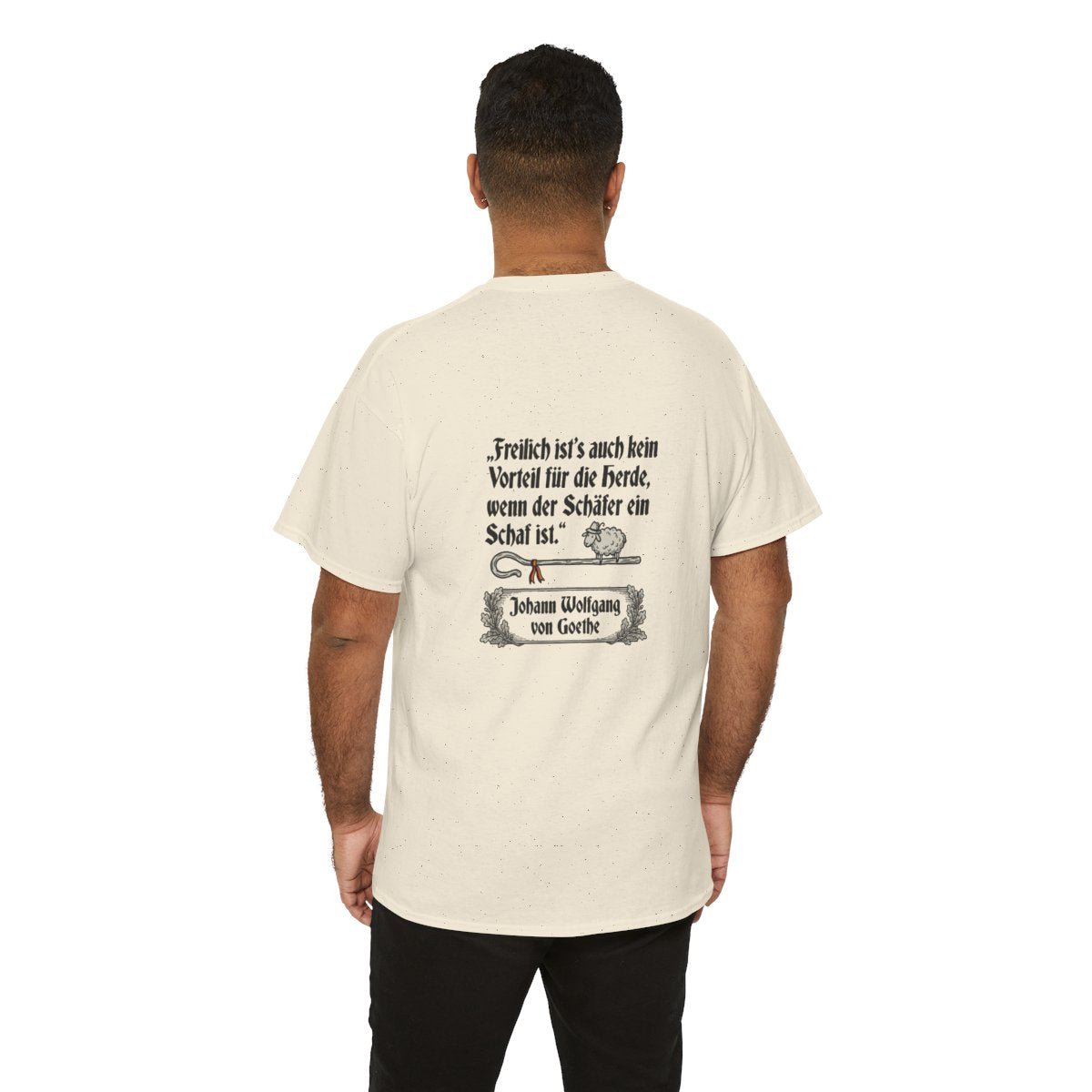 Unisex T-Shirt mit Zitat - Goethe - Schäfer ein Schaf (Druck hinten) – person-6-back