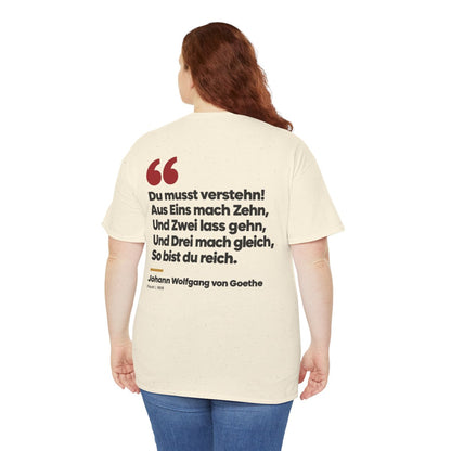 Unisex T-Shirt mit Zitat - Goethe - Du musst verstehn (Druck hinten) – person-5-back