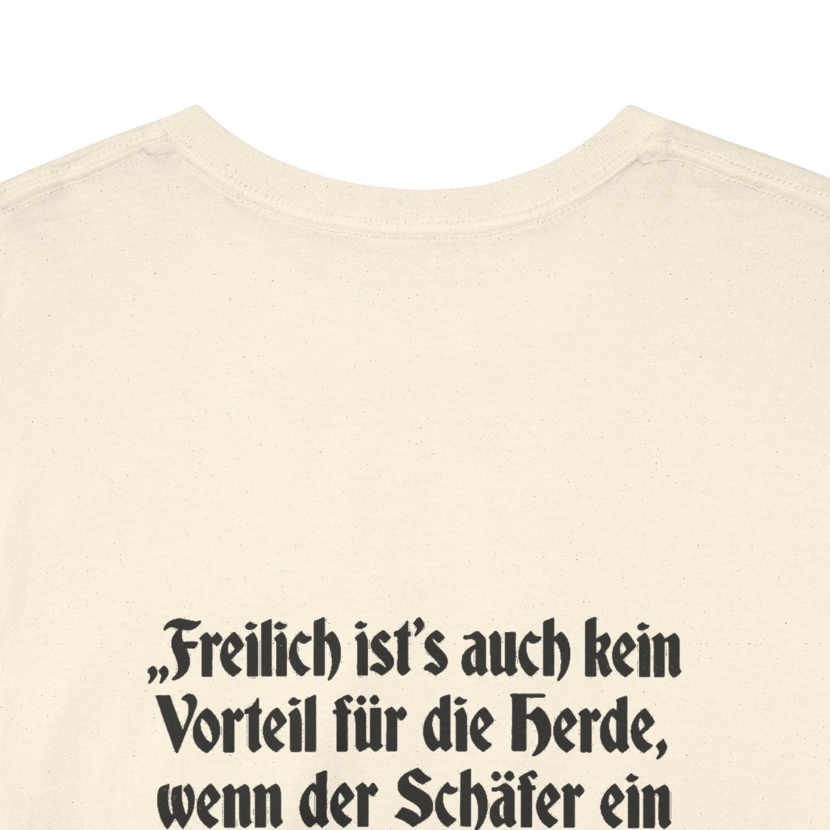 Unisex T-Shirt mit Zitat - Goethe - Schäfer ein Schaf (Druck hinten) – back-collar-closeup