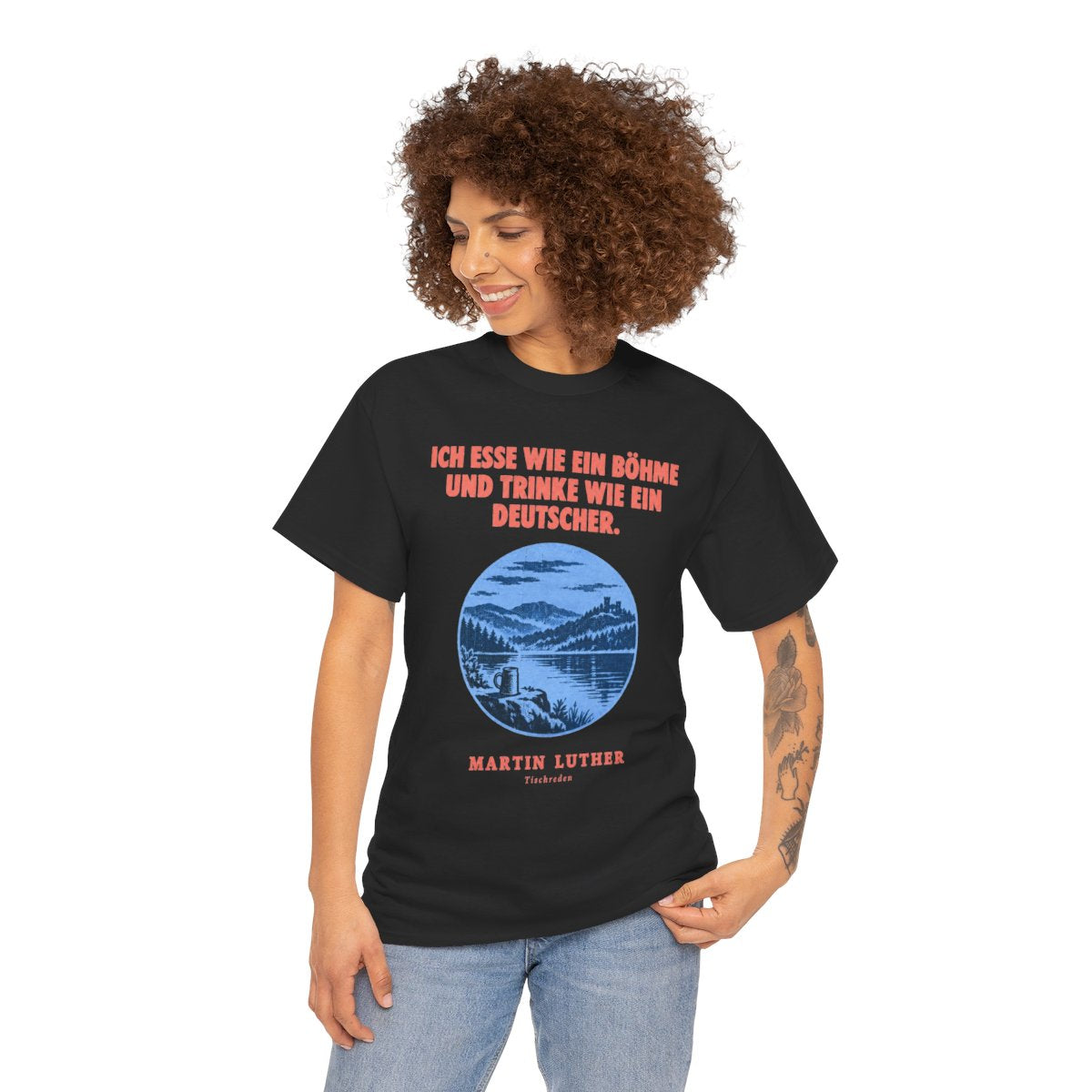 Unisex T-Shirt mit Zitat - Luther - Ich esse wie ein Böhme Plakat – person-1