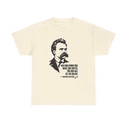 Unisex T-Shirt mit Zitat - Nietzsche - Zwei Drittel für sich – front