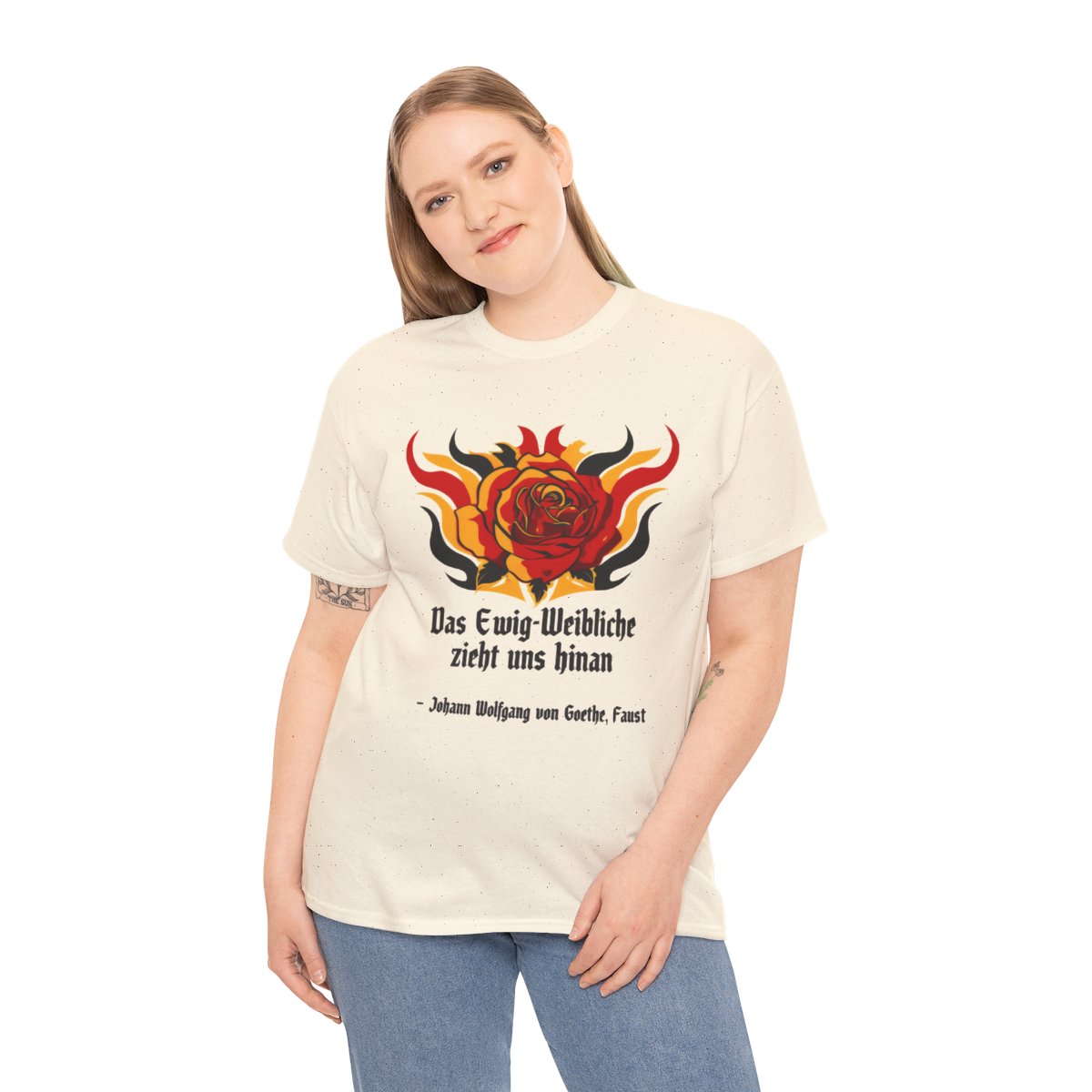 Unisex T-Shirt mit Zitat - Goethe - Das Ewig-Weibliche – person-2