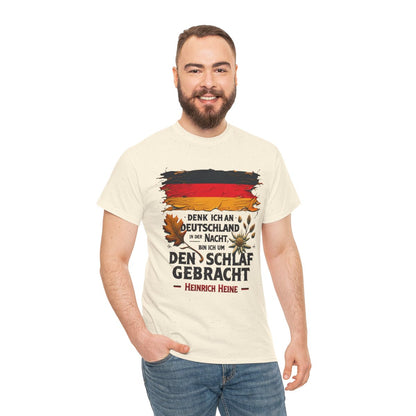 Unisex T-Shirt mit Zitat - Heine - Nachtgedanken Flagge – person-3